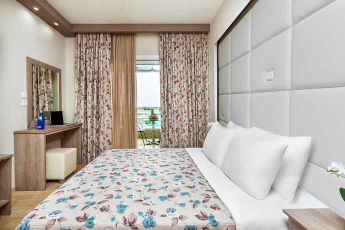 Imagen de la habitación del Hotel Anna, Pefkochori. Foto 8