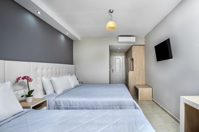 Imagen de la habitación del Hotel Anna, Pefkochori. Foto 11
