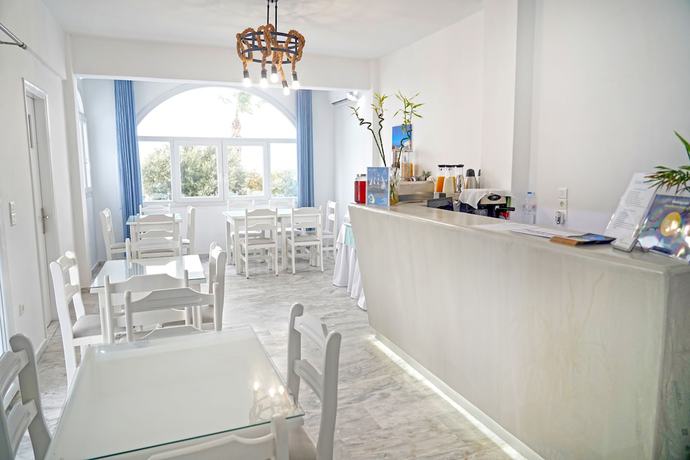 Imagen de los interiores del Hotel Anna Pension. Foto 19