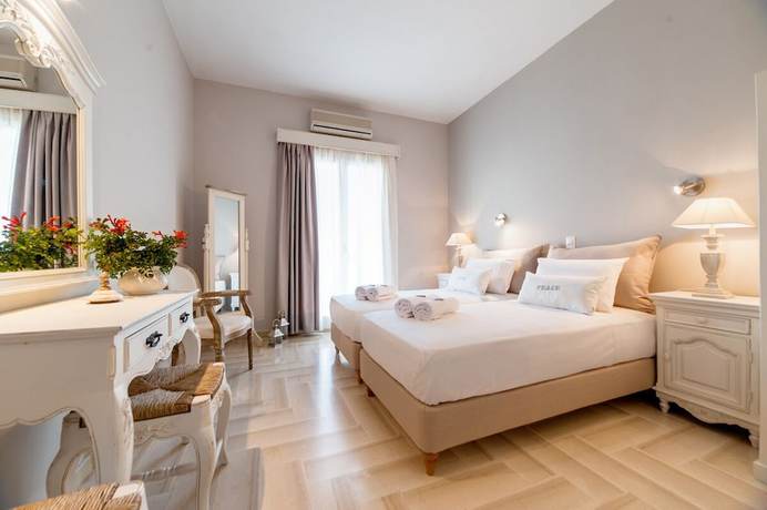 Imagen de la habitación del Hotel Anna Platanou. Foto 9