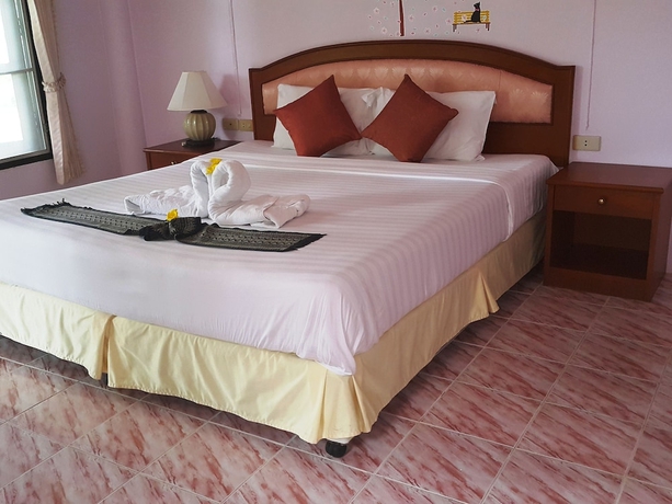 Imagen de la habitación del Hotel Anna Resort. Foto 7