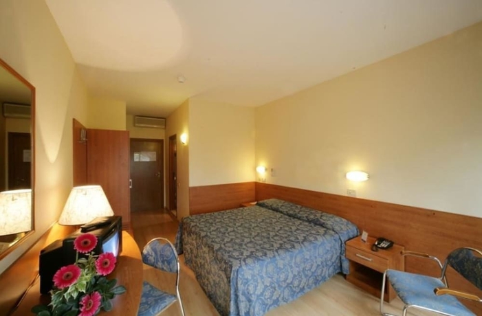 Imagen de la habitación del Hotel Anna Siena Nord. Foto 6