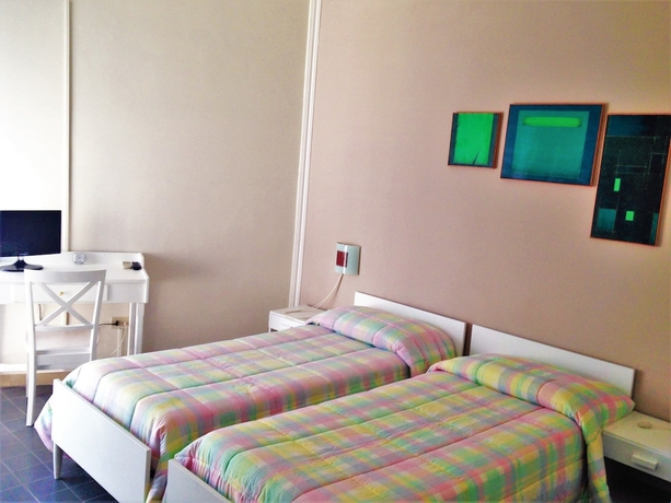 Imagen de la habitación del Hotel Anna, Terracina. Foto 11