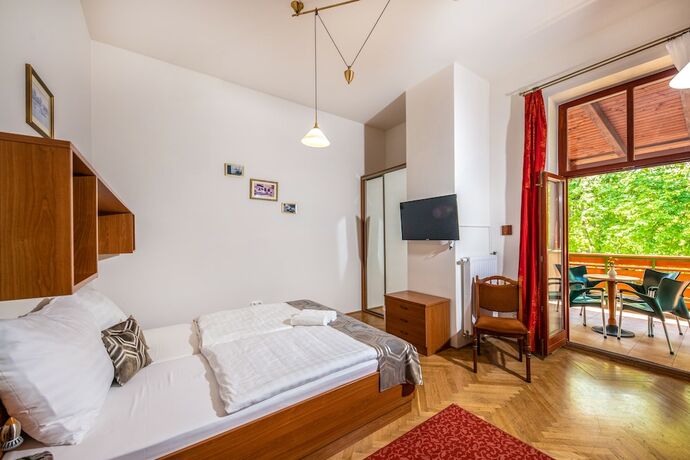 Imagen general del Hotel Anna Villa. Foto 4