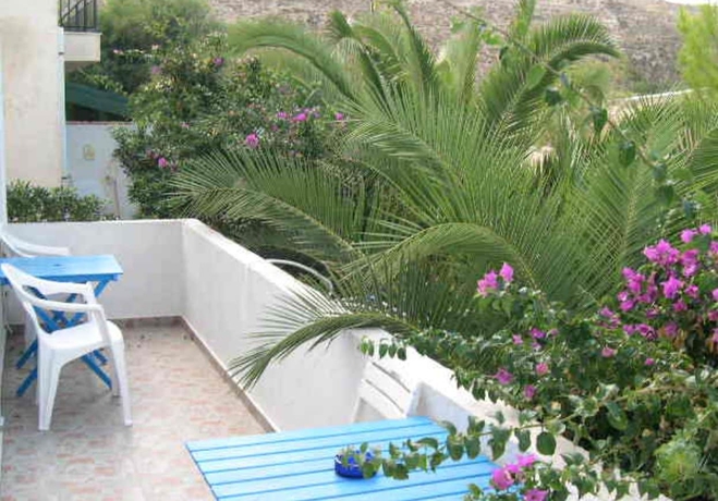 Imagen de la habitación del Hotel Anna Zisimos Rooms. Foto 14