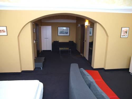 Imagen general del Hotel Anna-Kristina. Foto 6