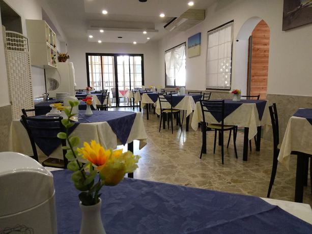 Imagen del bar/restaurante del Hotel AnnaMare, Rimini. Foto 8