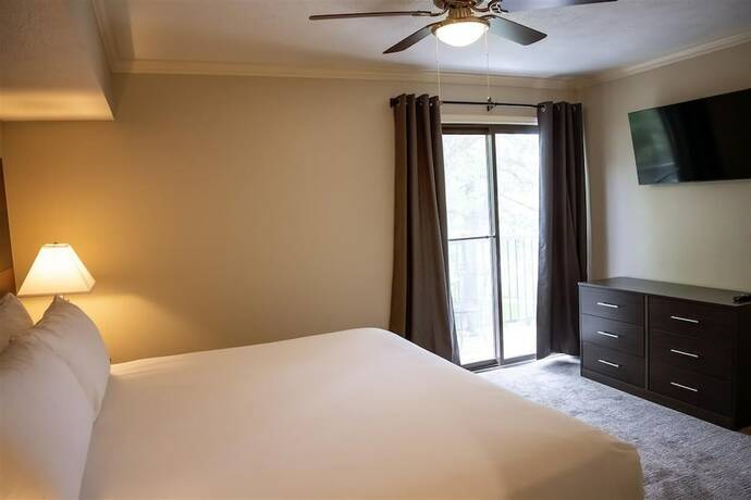 Imagen de la habitación del Hotel Annabell Gardens. Foto 13