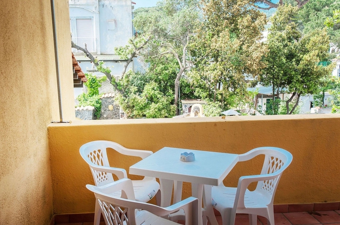 Imagen de la habitación del Hotel Annabelle, Ischia. Foto 8