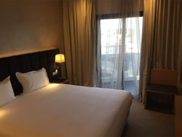 Imagen de la habitación del Hotel Annakhil, Rabat. Foto 17