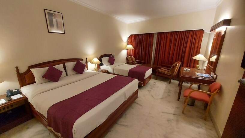 Imagen de la habitación del Hotel Annamalai International. Foto 20