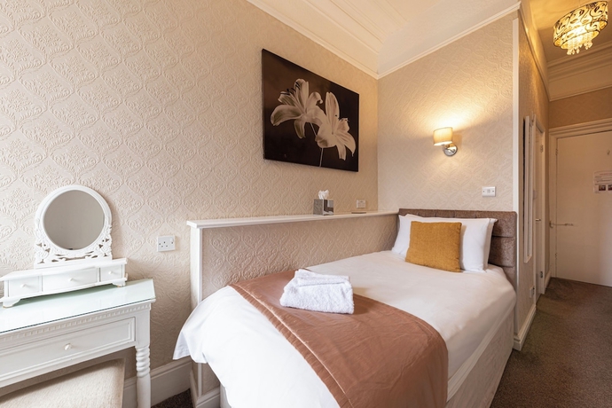 Imagen de la habitación del Hotel Annan. Foto 5