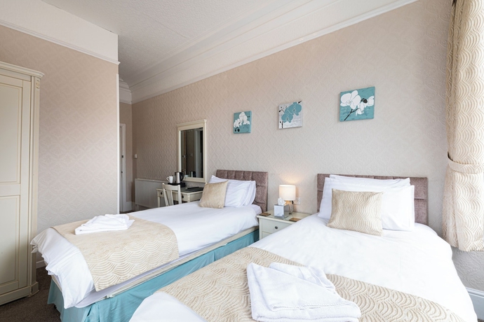 Imagen de la habitación del Hotel Annan. Foto 15