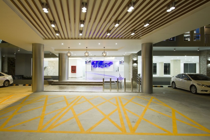 Imagen de los interiores del Hotel Anna-nava Pakkret. Foto 16