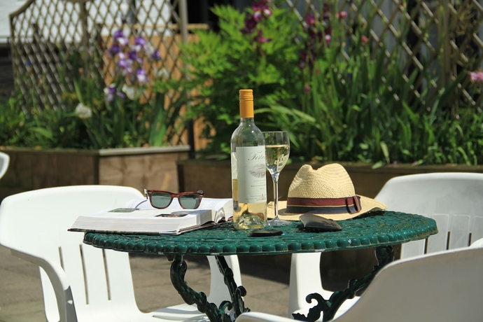 Imagen de los interiores del Hotel Annandale Arms. Foto 19