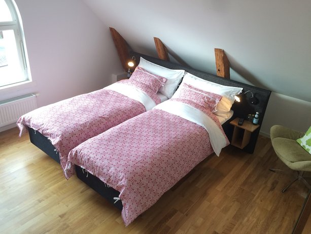 Imagen de la habitación del Hotel Annasl. Foto 3