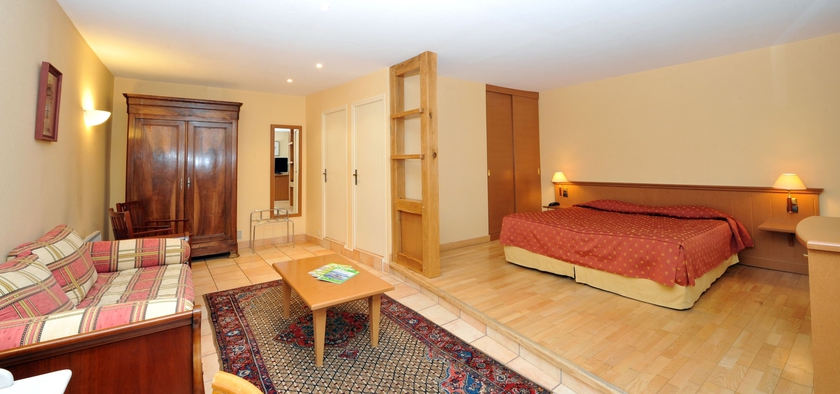 Imagen de la habitación del Hotel Anne D'anjou,the Originals Collection. Foto 5