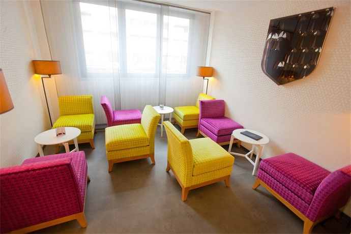 Imagen de los interiores del Hotel Anne De Bretagne, Rennes. Foto 11