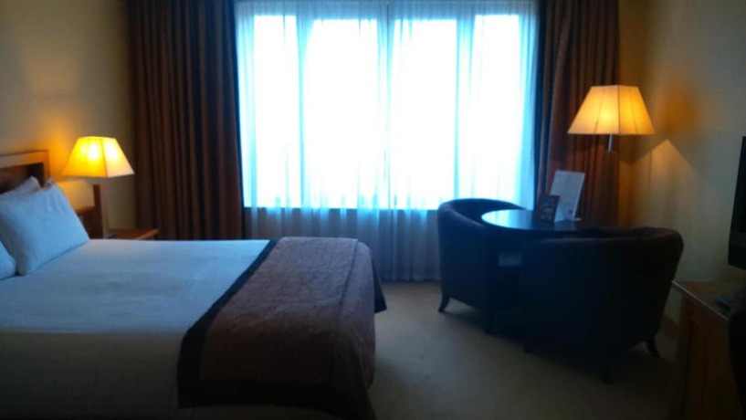 Imagen de la habitación del Hotel Annebrook House. Foto 11