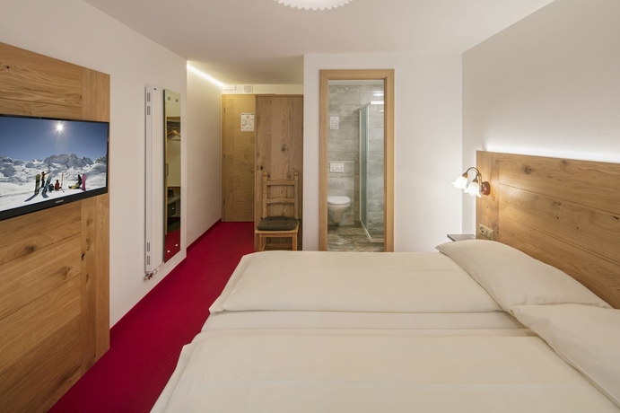 Imagen de la habitación del Hotel Annex Antika. Foto 9