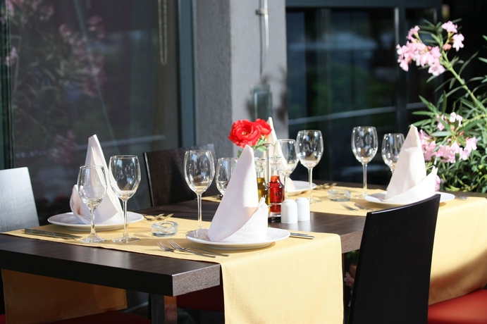 Imagen del bar/restaurante del Hotel Annex Building Art. Foto 2