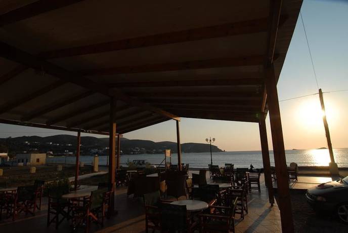 Imagen del bar/restaurante del Hotel Anni. Foto 2