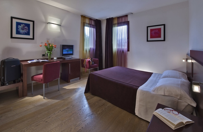 Imagen de la habitación del Hotel Annia Park Venice Airport. Foto 7