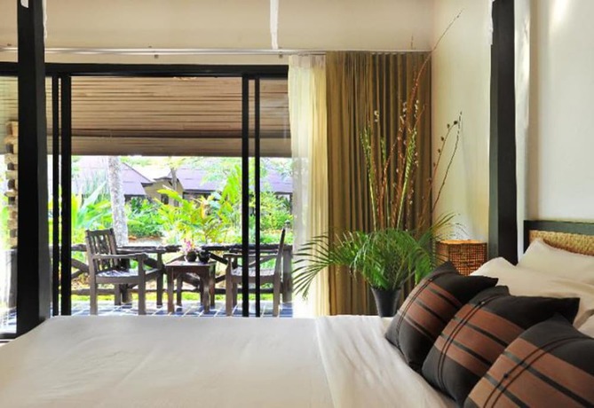 Imagen de la habitación del Hotel Annika Koh Chang. Foto 14