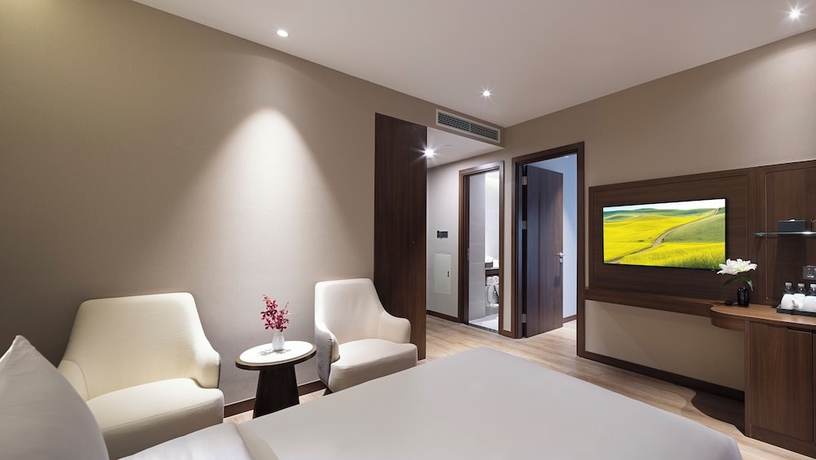 Imagen de la habitación del Hotel Annova Nha Trang. Foto 6