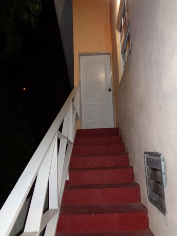 Imagen de los interiores del Hotel Ann's Villa. Foto 12