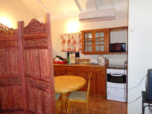 Imagen de la habitación del Hotel Ann's Villa. Foto 11