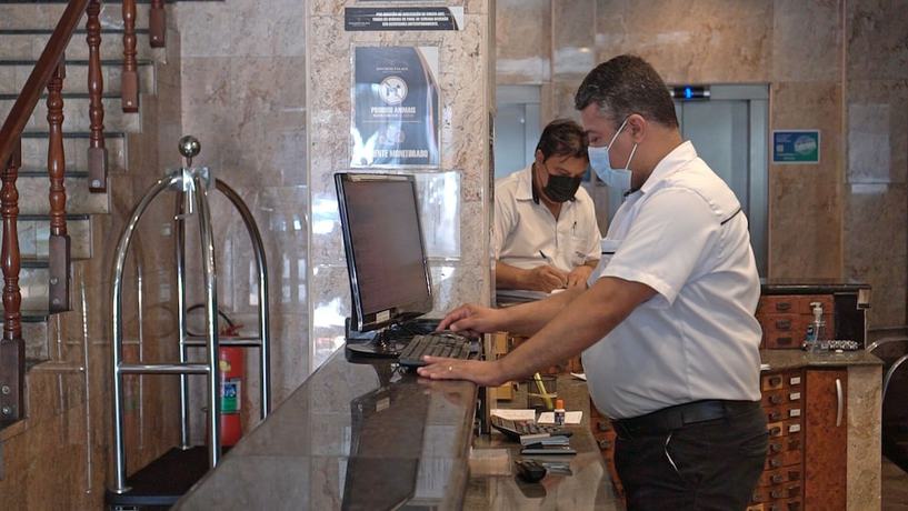 Imagen de los interiores del Hotel Ano Bom Palace. Foto 18