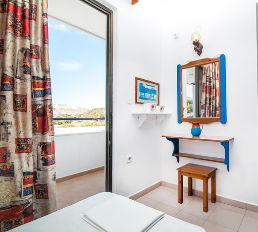 Imagen de la habitación del Hotel Ano Kampos and Studios. Foto 13