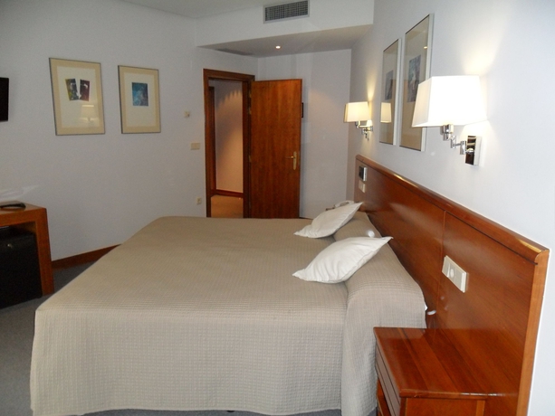 Imagen de la habitación del Hotel Anoeta. Foto 8