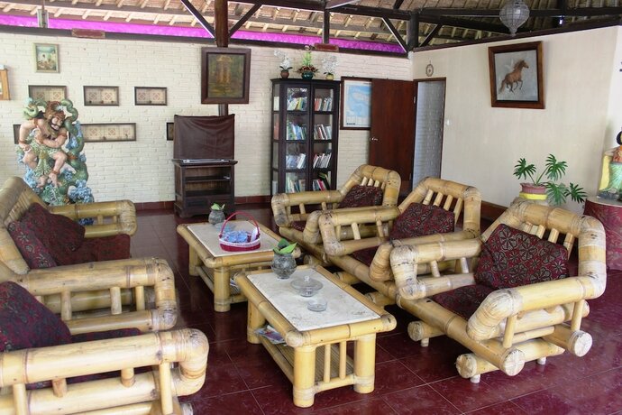 Imagen de los interiores del Hotel Anom Beach. Foto 20