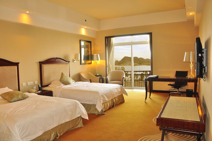 Imagen de los interiores del Hotel Anqing Country Garden Phoenix. Foto 18