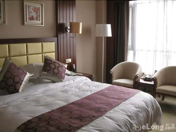Imagen de los interiores del Hotel Anqing International. Foto 12