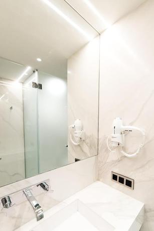 Imagen de la habitación del Hotel Ansares. Foto 3