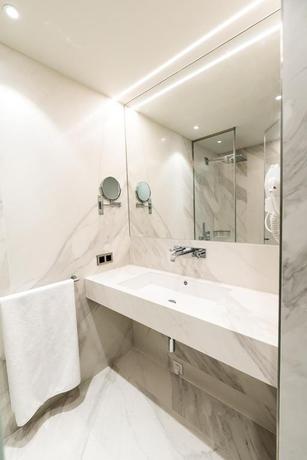 Imagen de la habitación del Hotel Ansares. Foto 5