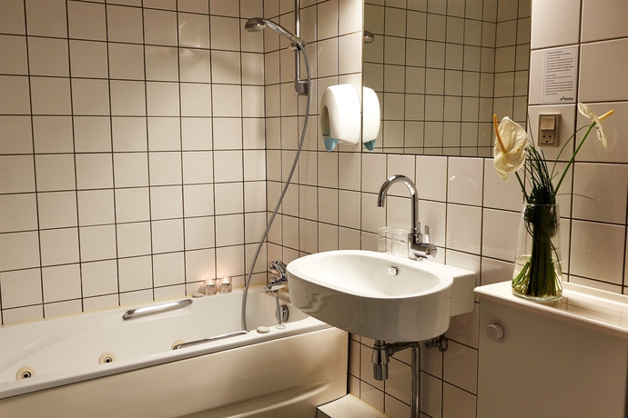 Imagen de la habitación del Hotel Ansgar. Foto 7