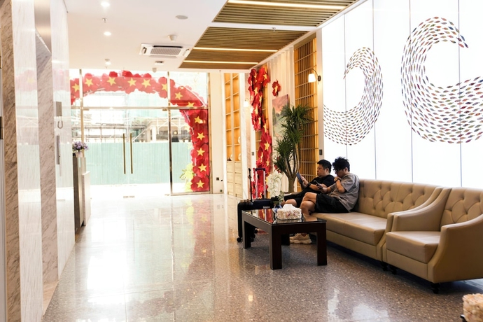 Imagen de los interiores del Hotel Anstay Marina Ha Long. Foto 15