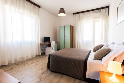 Imagen de la habitación del Hotel Antagos. Foto 2