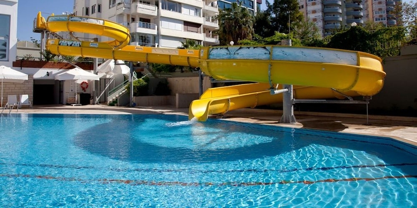 Imagen de la piscina del Hotel Antalya Adonis. Foto 19