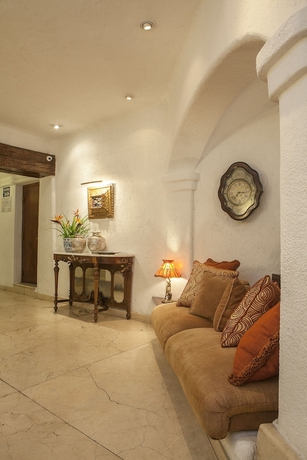 Imagen de los interiores del Hotel Antara. Foto 15