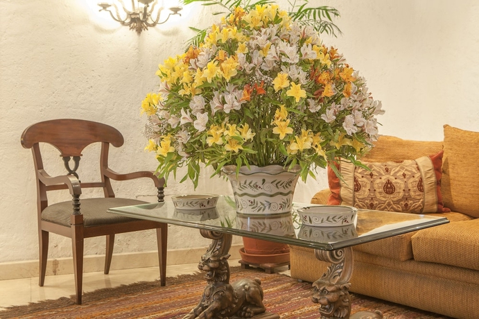 Imagen de los interiores del Hotel Antara. Foto 16