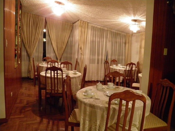 Imagen del bar/restaurante del Hotel Antares Arequipa. Foto 3