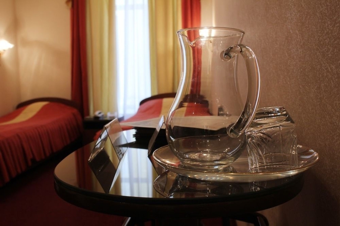 Imagen de la habitación del Hotel Antares By Center Hotels. Foto 7