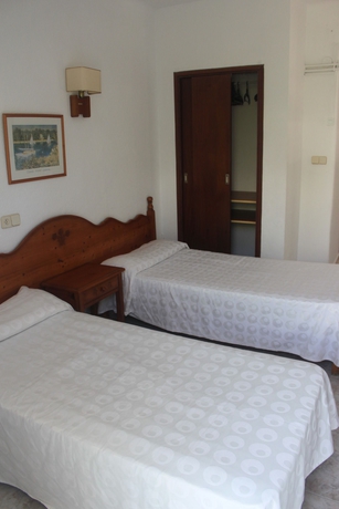Imagen de la habitación del Hotel Antares, Cala d'Or. Foto 4