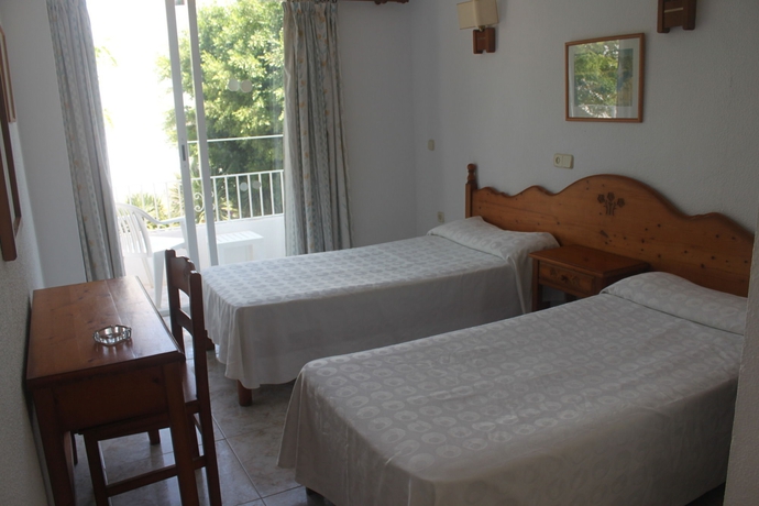 Imagen de la habitación del Hotel Antares, Cala d'Or. Foto 5