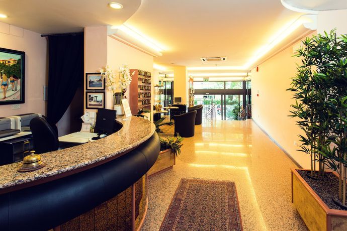 Imagen de los interiores del Hotel Antares, Cattolica. Foto 16